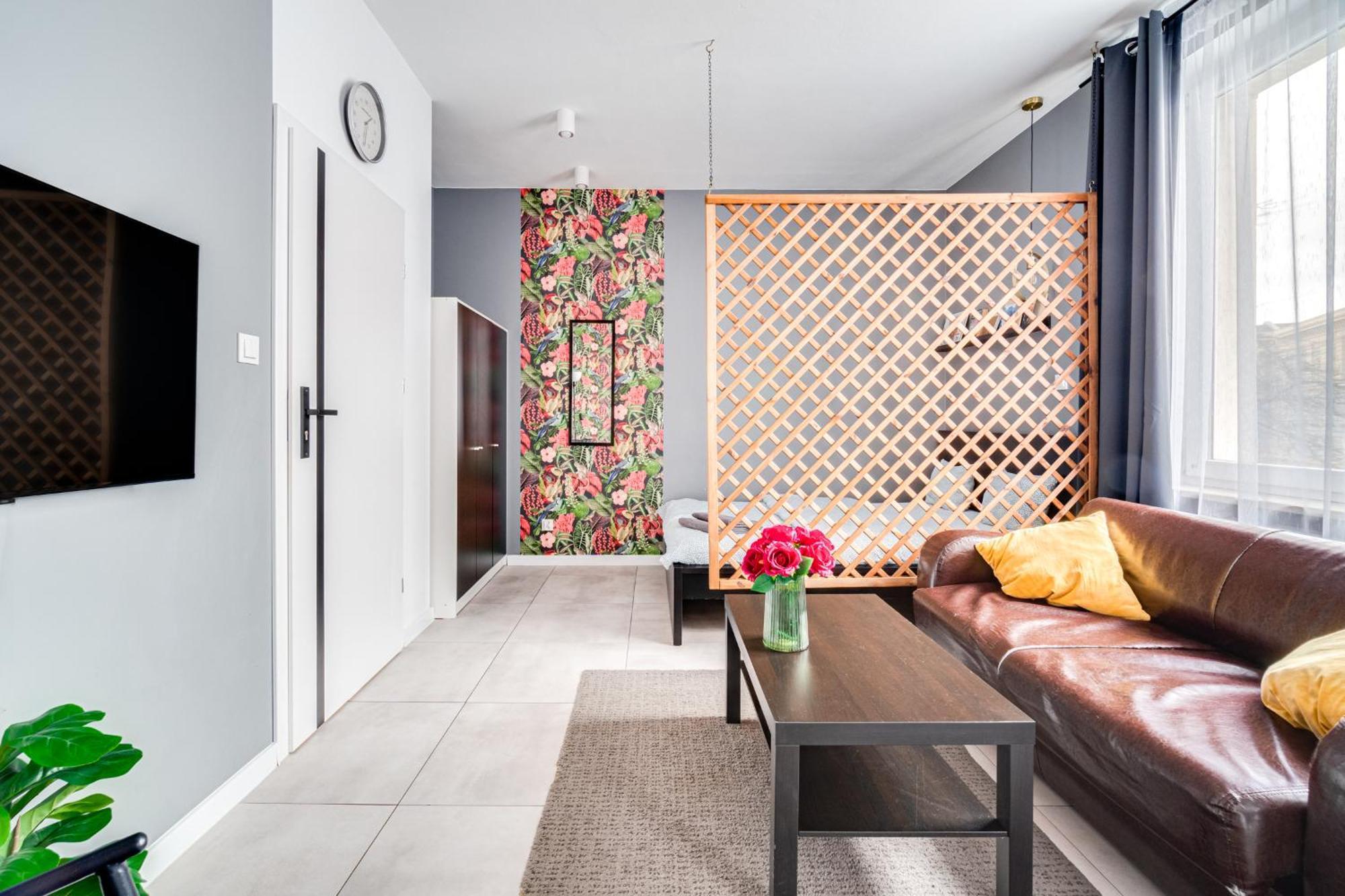 Monkey Apartment ~ 700M Main Square ~ Self Check-In 24H فروتسواف المظهر الخارجي الصورة